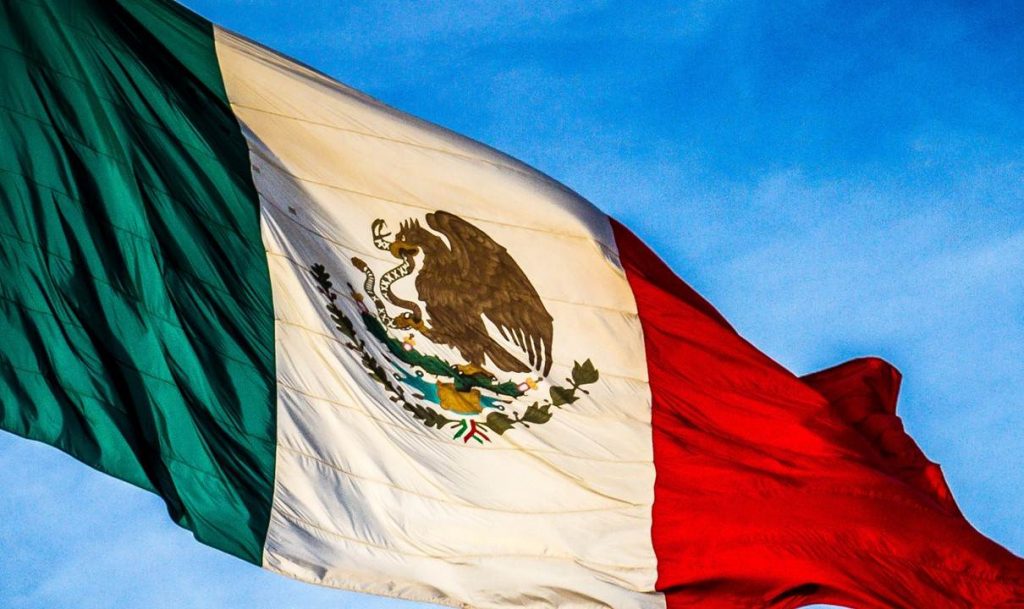 Imagen editorial sobre economia de mexico para lectores de Adriw en Latinoamerica dos