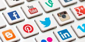 Imagen editorial sobre publicidad en redes para lectores de Adriw en Latinoamerica nueve