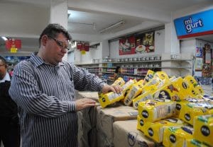 Imagen editorial sobre acaparamiento 300x208 para lectores de Adriw en Latinoamerica uno